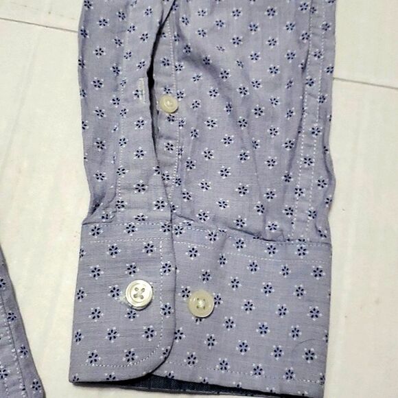 Banana Republic Soft Washed Standard Lavender Swiss Dot Button Down Shirt - Picture 9 of 12